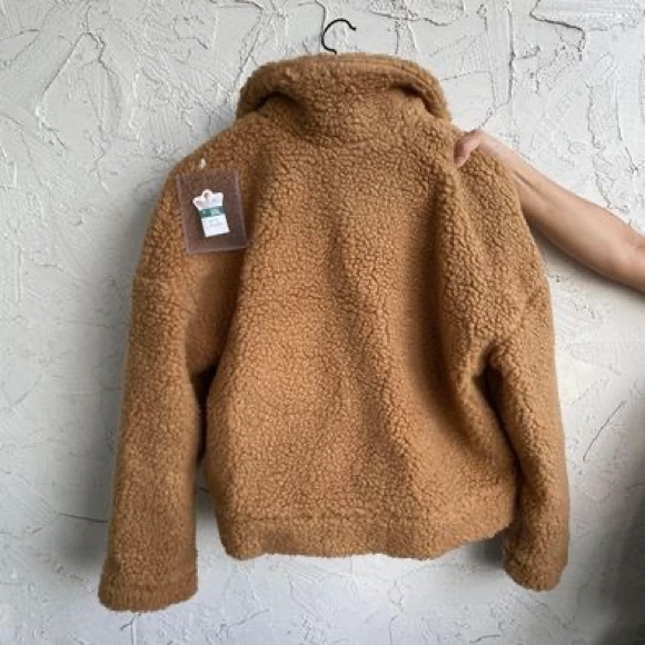 Mejiwoo Korean Jacket! - Picture 2 of 6